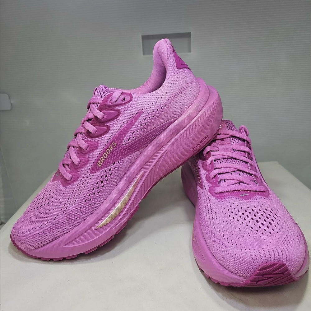 New Brooks Ghost 17 Women's Running Shoes Size 8
